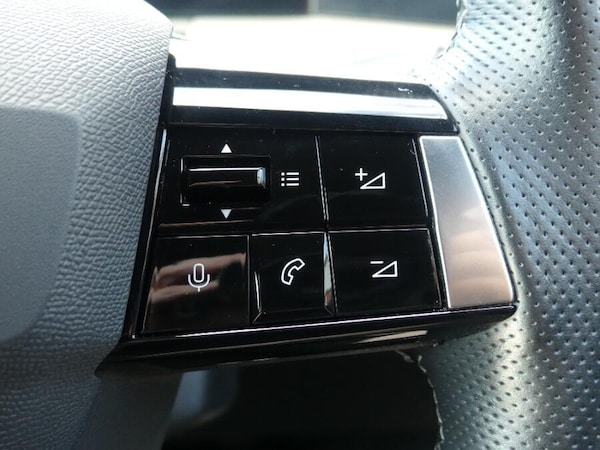 Used Vauxhall Astra 2023 for sale - 76227940: Photo 35