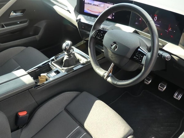 Used Vauxhall Astra 2023 for sale - 76227940: Photo 38