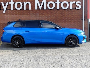 Used Vauxhall Astra 2023 for sale - 76227940: Photo 4