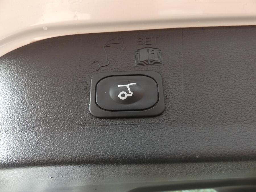 Used Ford Kuga 2019 for sale - 76620509: Photo 18