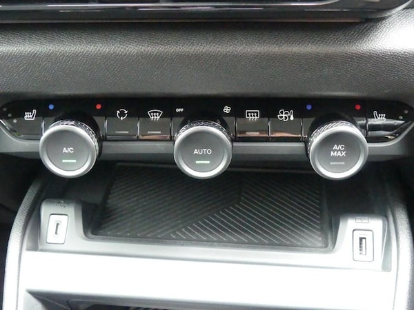 Used Citroen C4 2024 for sale - 75387167: Photo 31