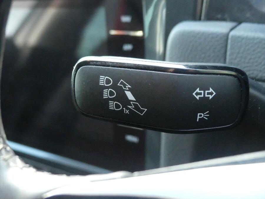 Used Volkswagen Golf 2019 for sale - 76349290: Photo 19