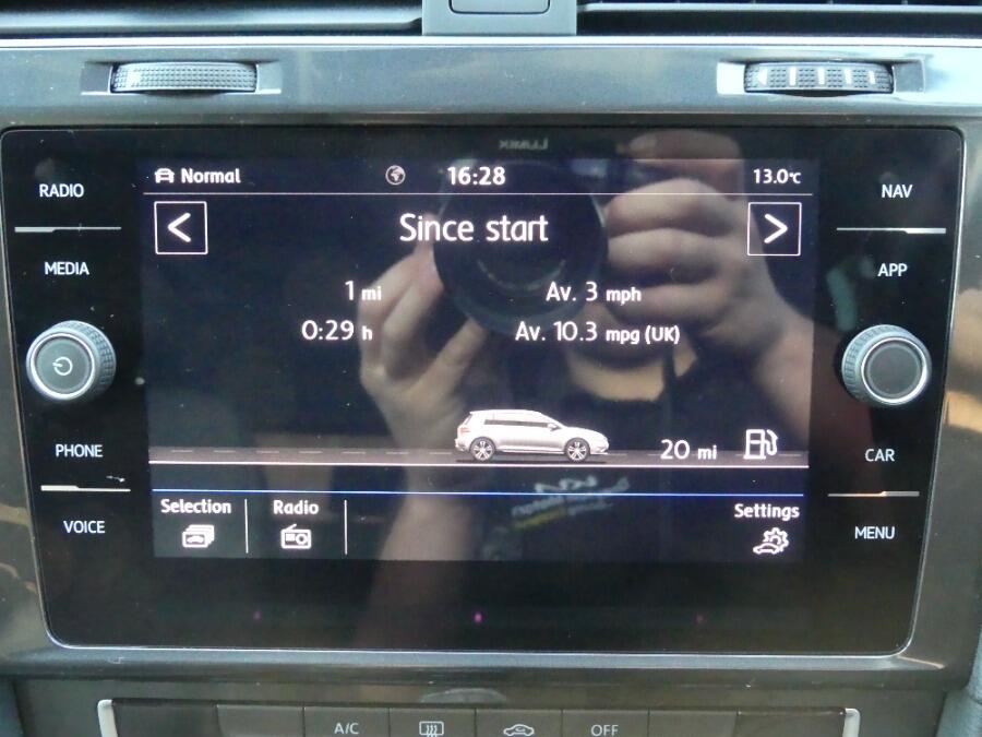 Used Volkswagen Golf 2019 for sale - 76349290: Photo 29