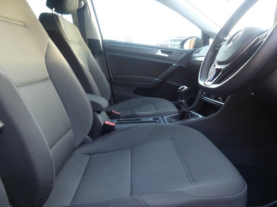 Used Volkswagen Golf 2019 for sale - 76349290: Photo 38