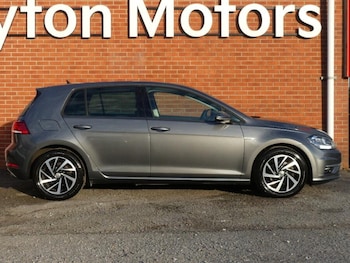 Used Volkswagen Golf 2019 for sale - 76349290: Photo