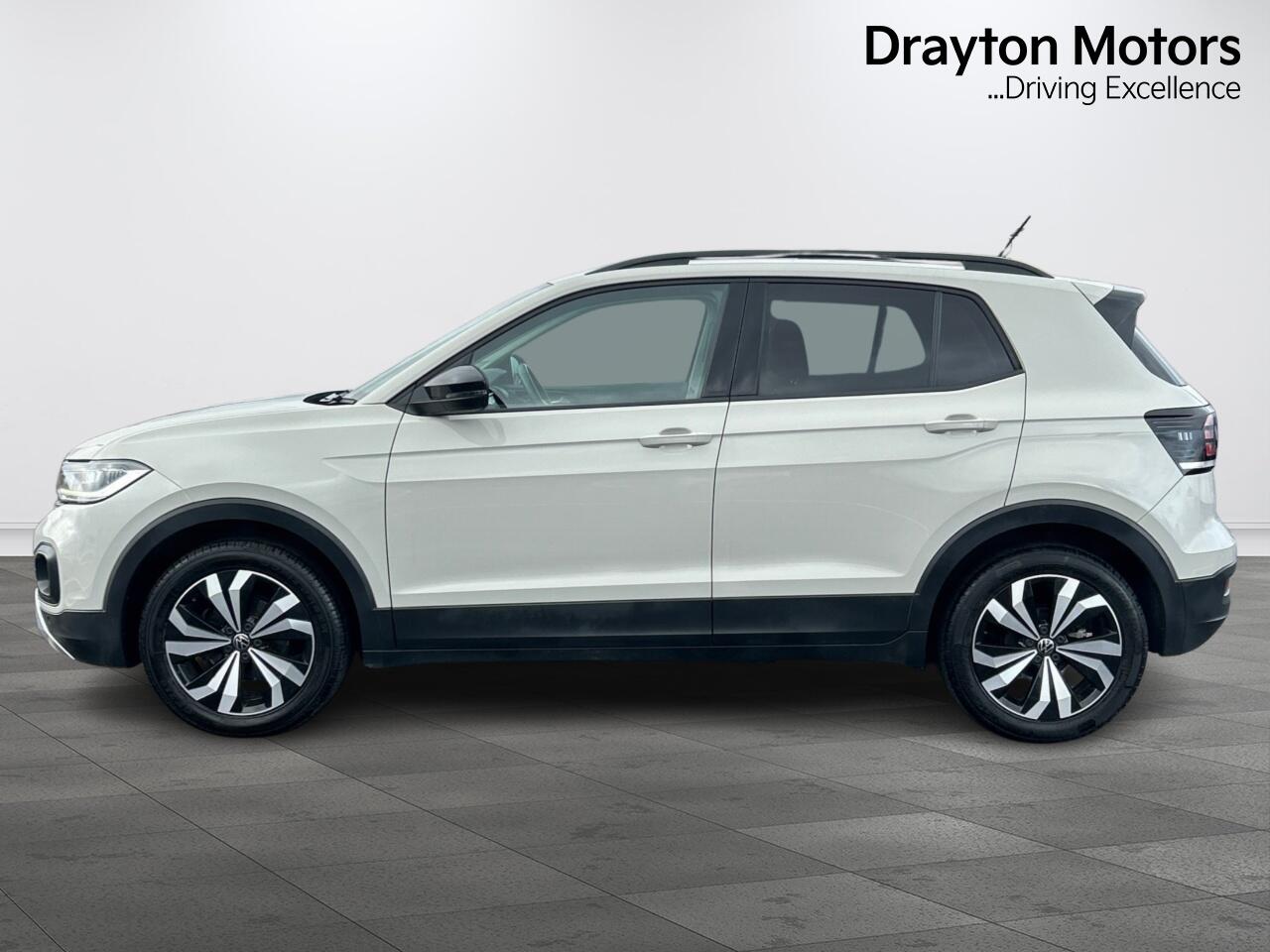 Used Volkswagen T-Cross 2023 for sale - 77550539: Photo 6