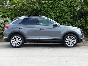 Used Volkswagen T-Roc 2020 for sale - 75319023: Photo