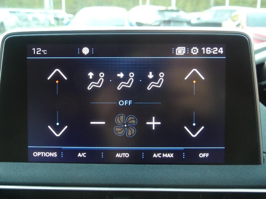 Used Peugeot 3008 2018 for sale - 76371072: Photo 27