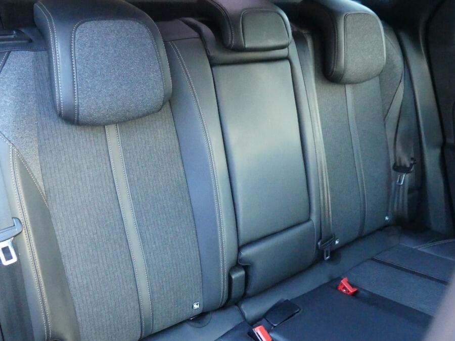 Used Peugeot 3008 2018 for sale - 76371072: Photo 9