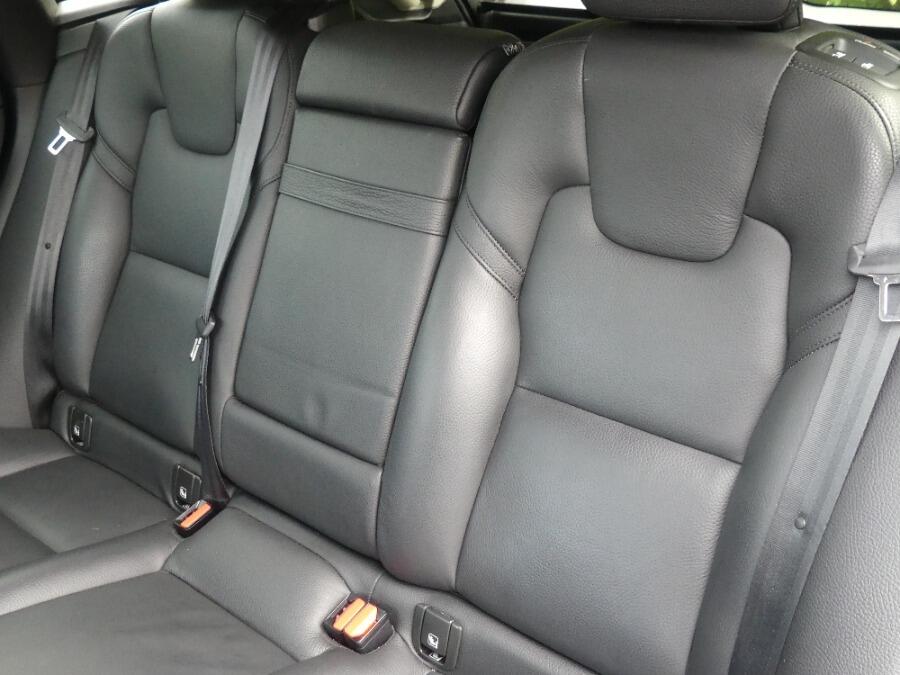 Used Volvo XC60 2019 for sale - 76743608: Photo 42