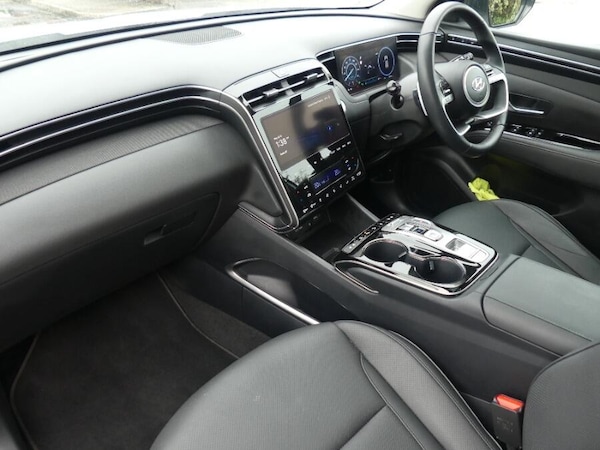 Used Hyundai TUCSON 2023 for sale - 76138233: Photo 2