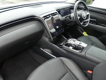 Used Hyundai TUCSON 2023 for sale - 76138233: Photo 2