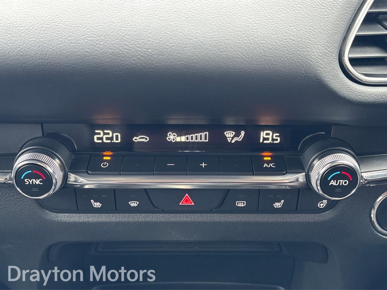 Used Mazda CX-30 2023 for sale - 77455609: Photo 25