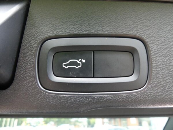 Used Volvo XC60 for sale - 76152383: Photo 17