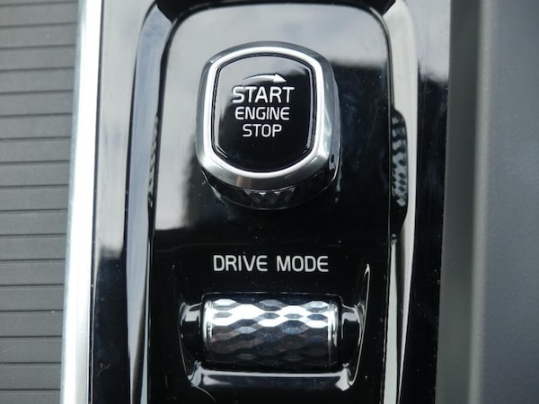 Used Volvo XC60 for sale - 76152383: Photo 18