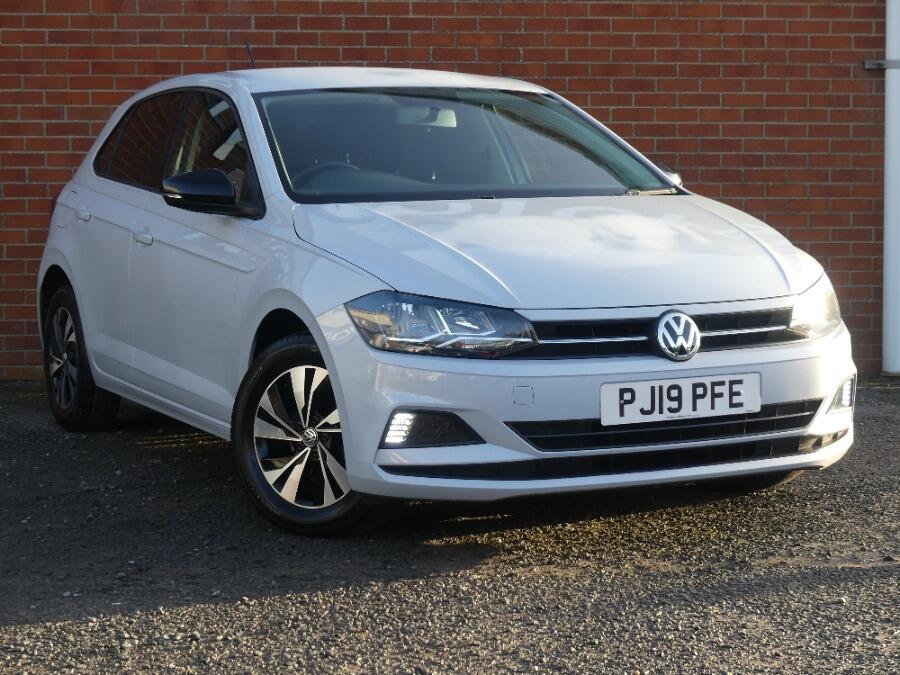 Used Volkswagen Polo 2019 for sale - 76742975: Photo 1