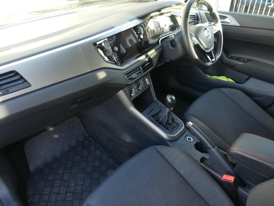 Used Volkswagen Polo 2019 for sale - 76742975: Photo 2