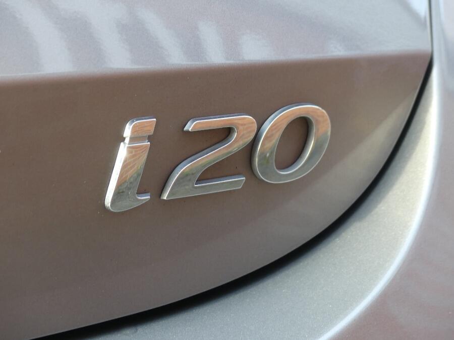 Used Hyundai i20 2022 for sale - 77130750: Photo 38