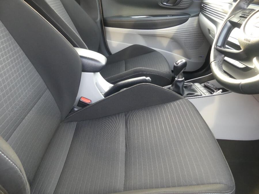 Used Hyundai i20 2022 for sale - 77130750: Photo 39