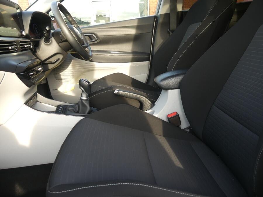 Used Hyundai i20 2022 for sale - 77344164: Photo 40