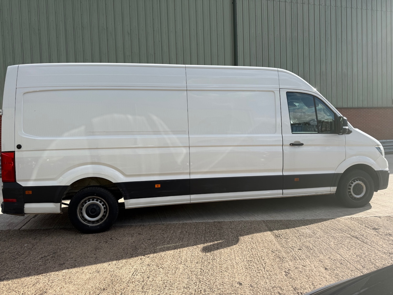 Used Volkswagen Crafter 2020 for sale - 76156484: Photo 2