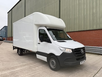 Mercedes-Benz Sprinter feature image