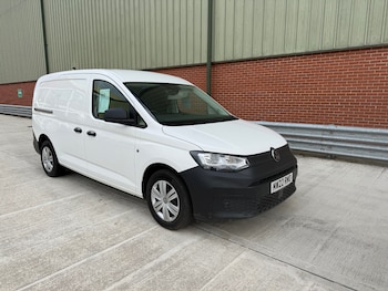2022 (22) - C20 2.0 TDI 102PS Commerce Van LWB Maxi 2022 22 plate