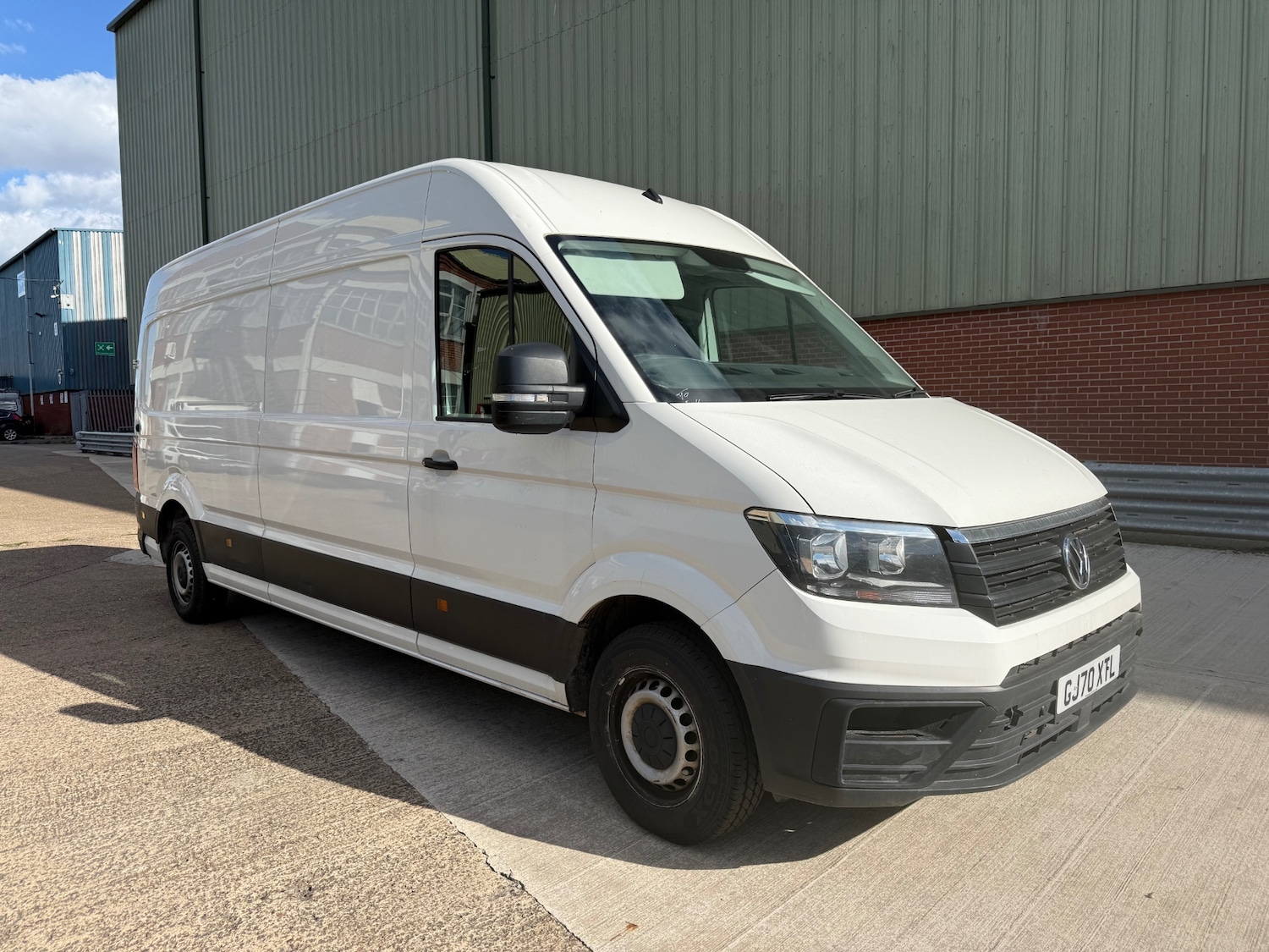 Used Volkswagen Crafter 2020 for sale - 76428347: Photo 1