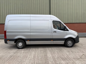 Used Mercedes-Benz Sprinter 2021 for sale - 75569761: Photo