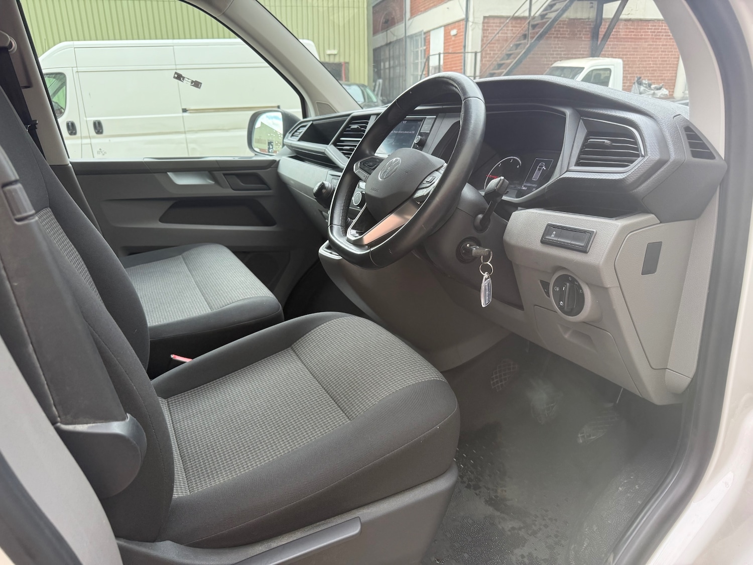 Used Volkswagen Transporter 2023 for sale - 76776513: Photo 11