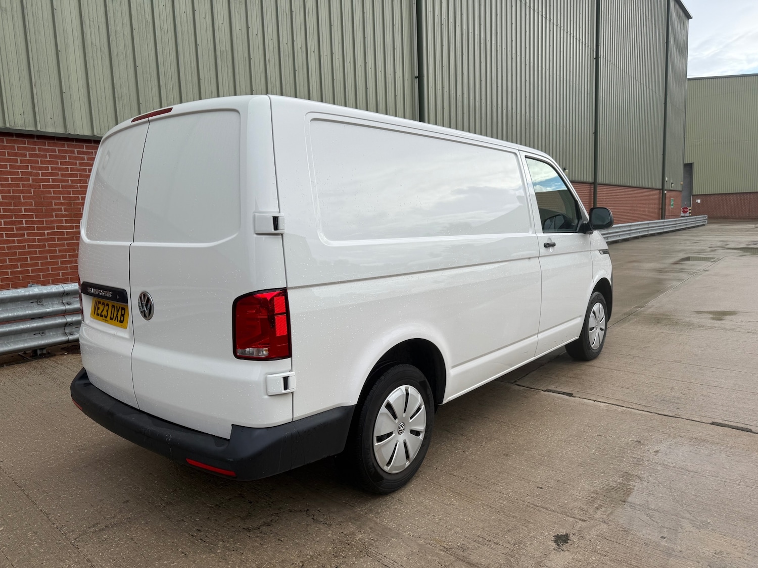 Used Volkswagen Transporter 2023 for sale - 76776513: Photo 3