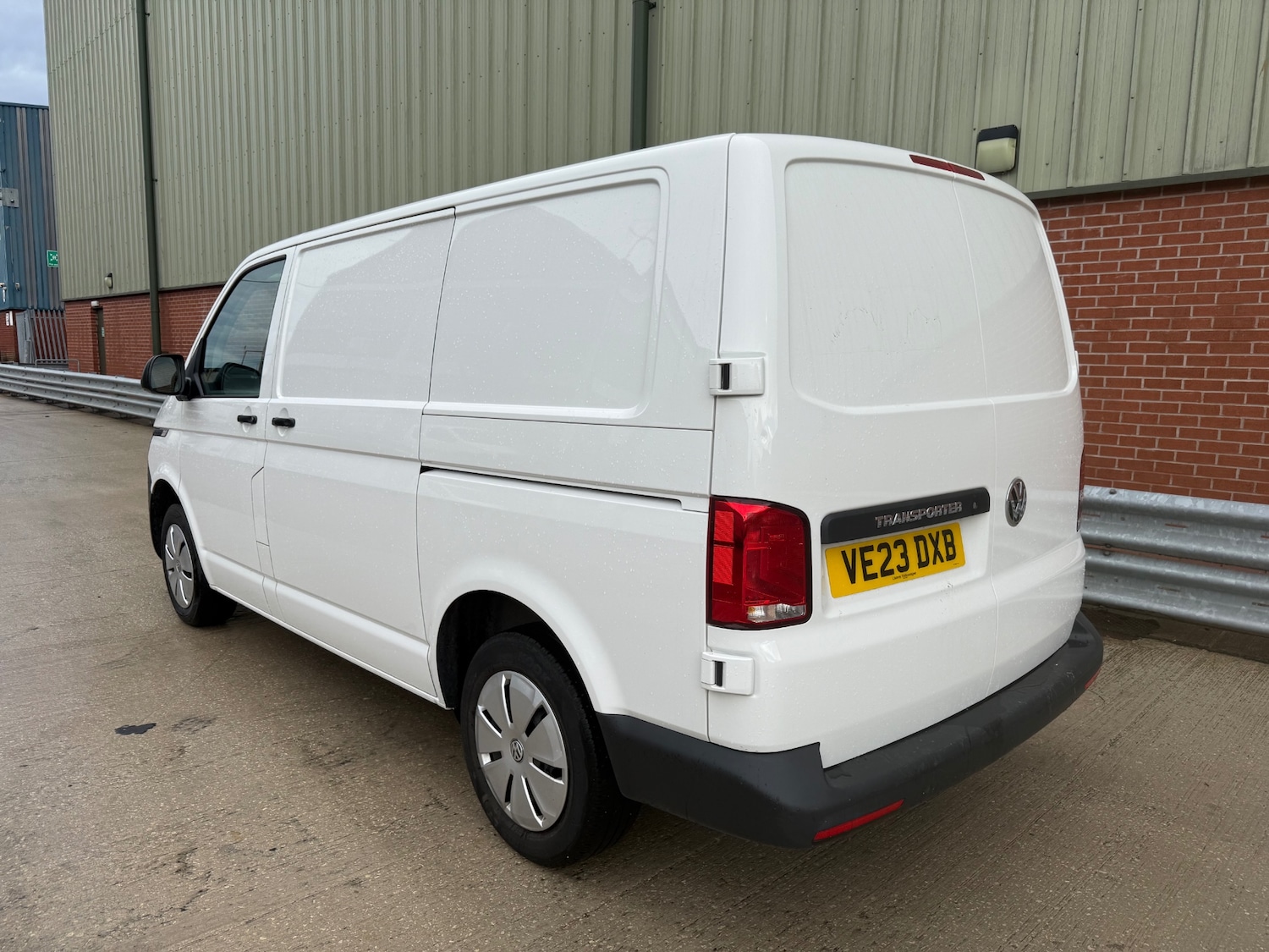 Used Volkswagen Transporter 2023 for sale - 76776513: Photo 9