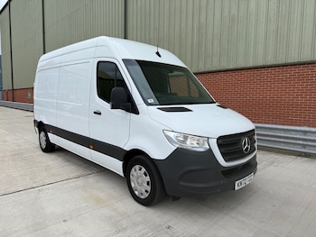 Mercedes-Benz - Sprinter