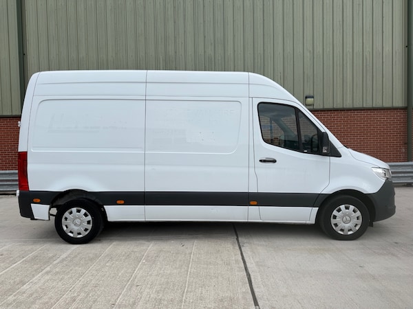 Used Mercedes-Benz Sprinter 2022 for sale - 76218709: Photo 2