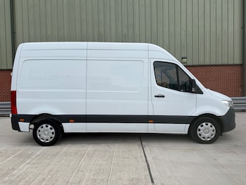 Used Mercedes-Benz Sprinter 2022 for sale - 76218709: Photo 2