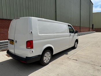 Used Volkswagen Transporter 2022 for sale - 75581352: Photo