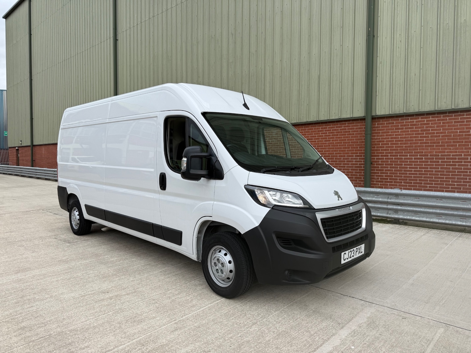 Used Peugeot Boxer 2023 for sale - 76564904: Photo 1