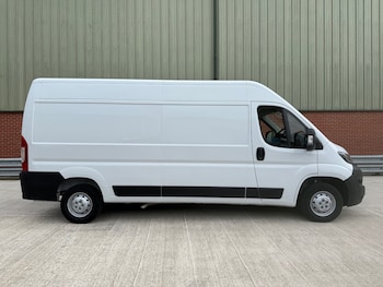 Used Peugeot Boxer 2023 for sale - 76564904: Photo