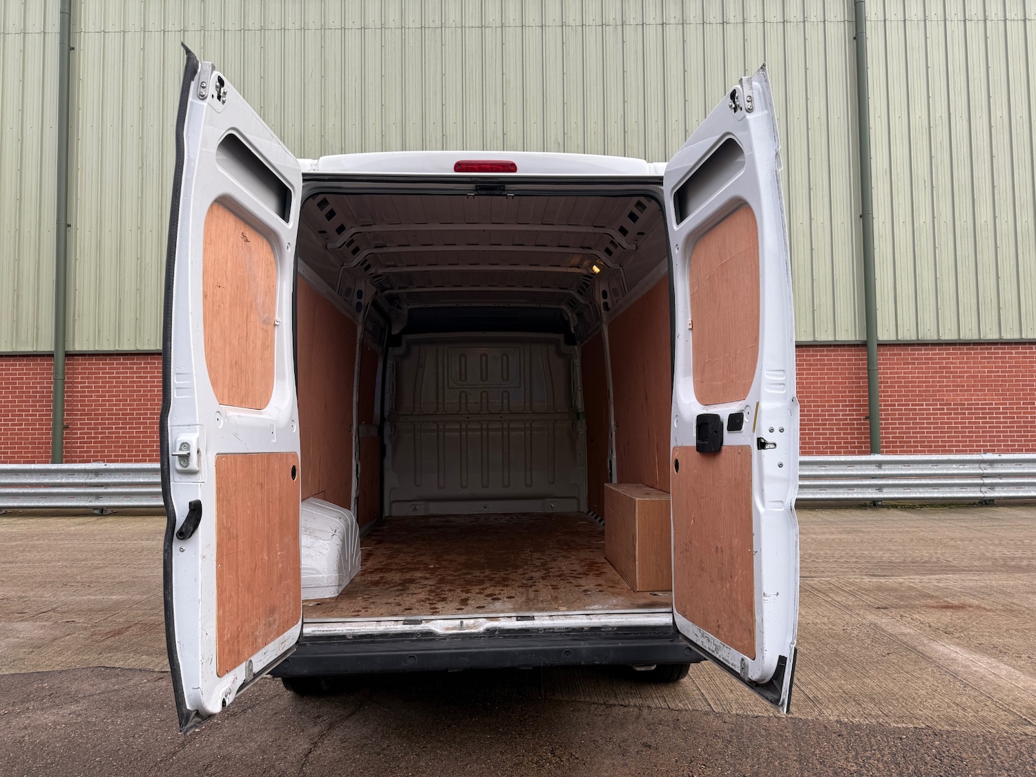 Used Peugeot Boxer 2023 for sale - 76564904: Photo 8