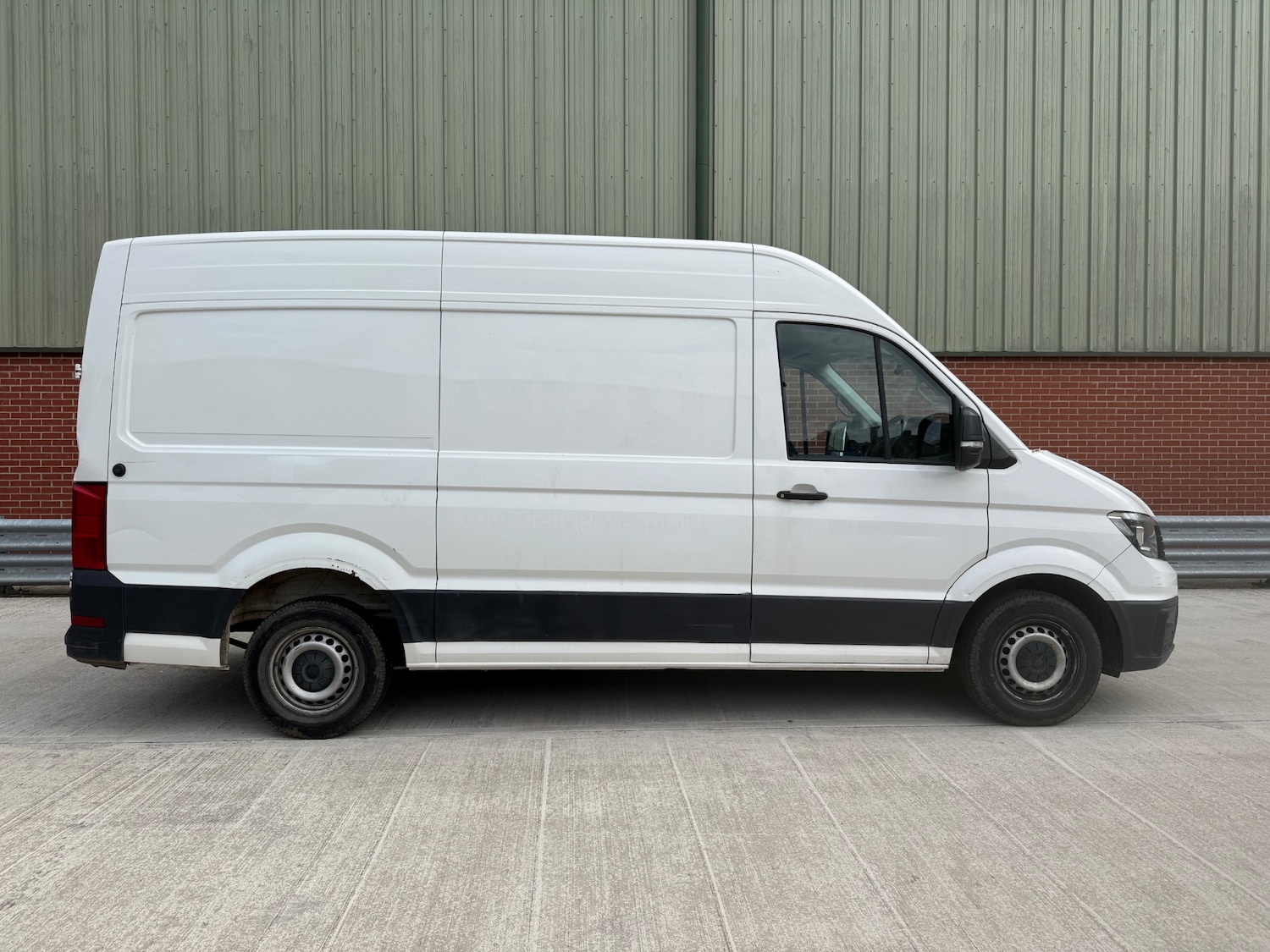 Used Volkswagen Crafter 2020 for sale - 76218646: Photo 2