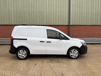 Used Renault Kangoo 2024 for sale - 76627055: Photo