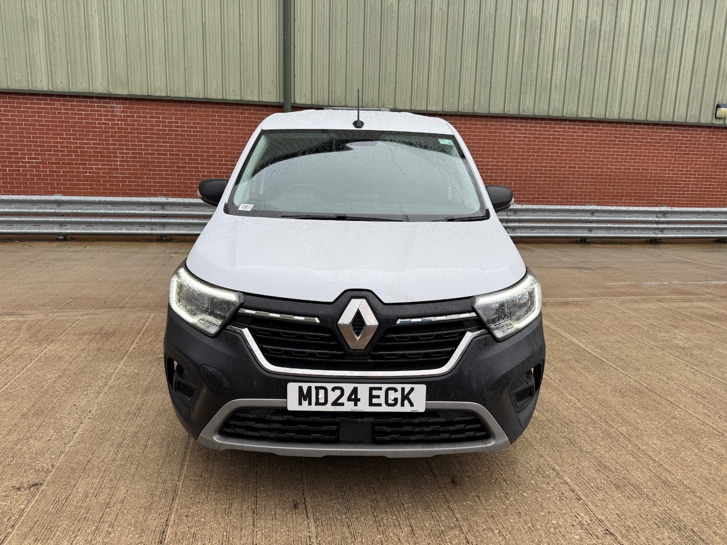 Used Renault Kangoo 2024 for sale - 76627055: Photo 4