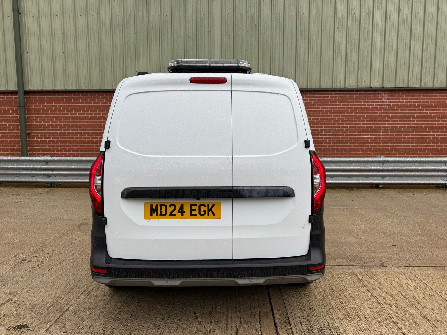 Used Renault Kangoo 2024 for sale - 76627055: Photo 5