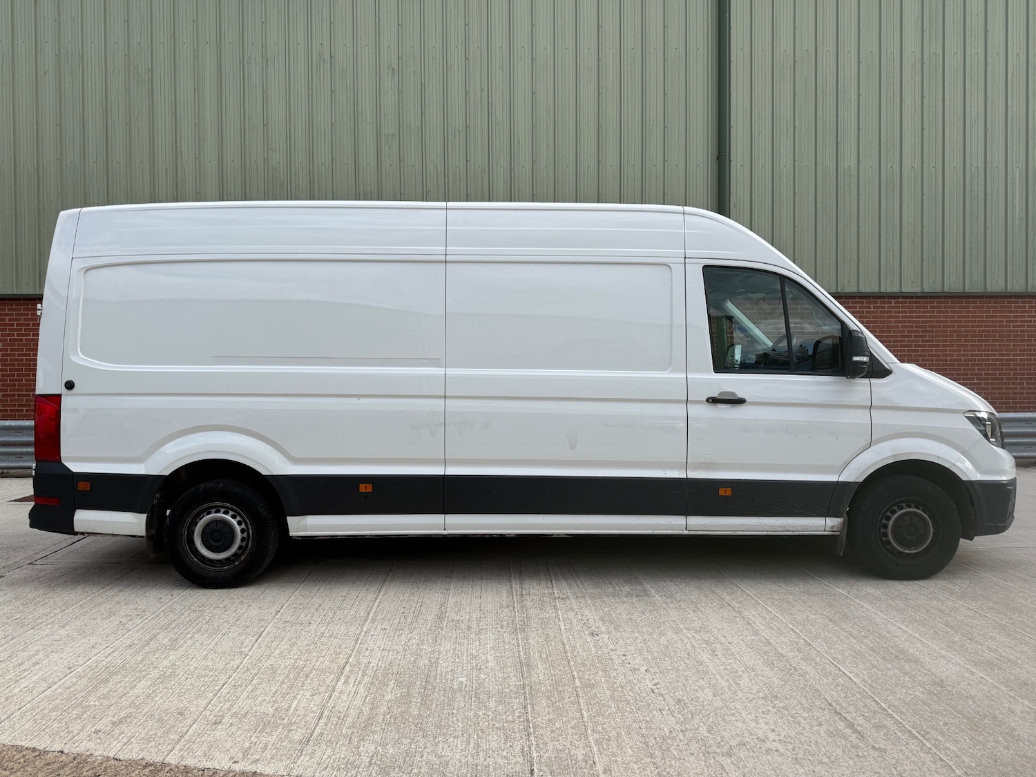 Used Volkswagen Crafter 2022 for sale - 76287791: Photo 2