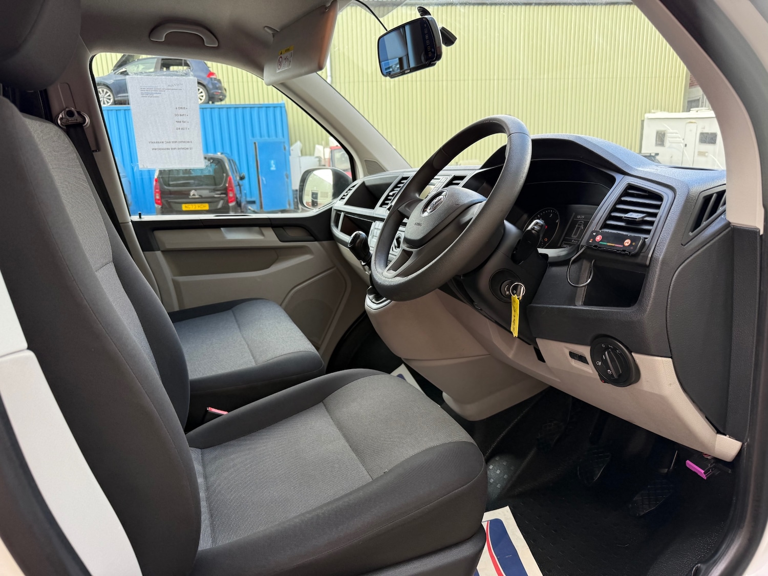 Used Volkswagen Transporter 2019 for sale - 76777080: Photo 10