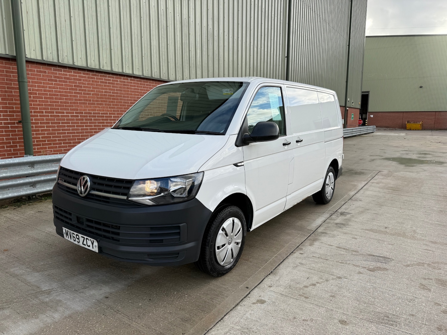 Used Volkswagen Transporter 2019 for sale - 76777080: Photo 6