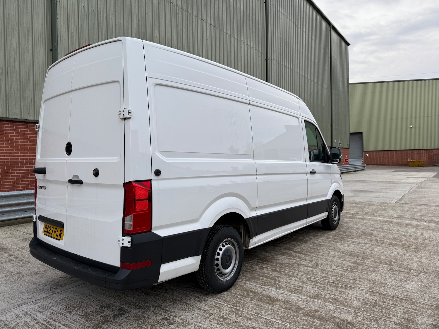 Used Volkswagen Crafter 2023 for sale - 77093985: Photo 3