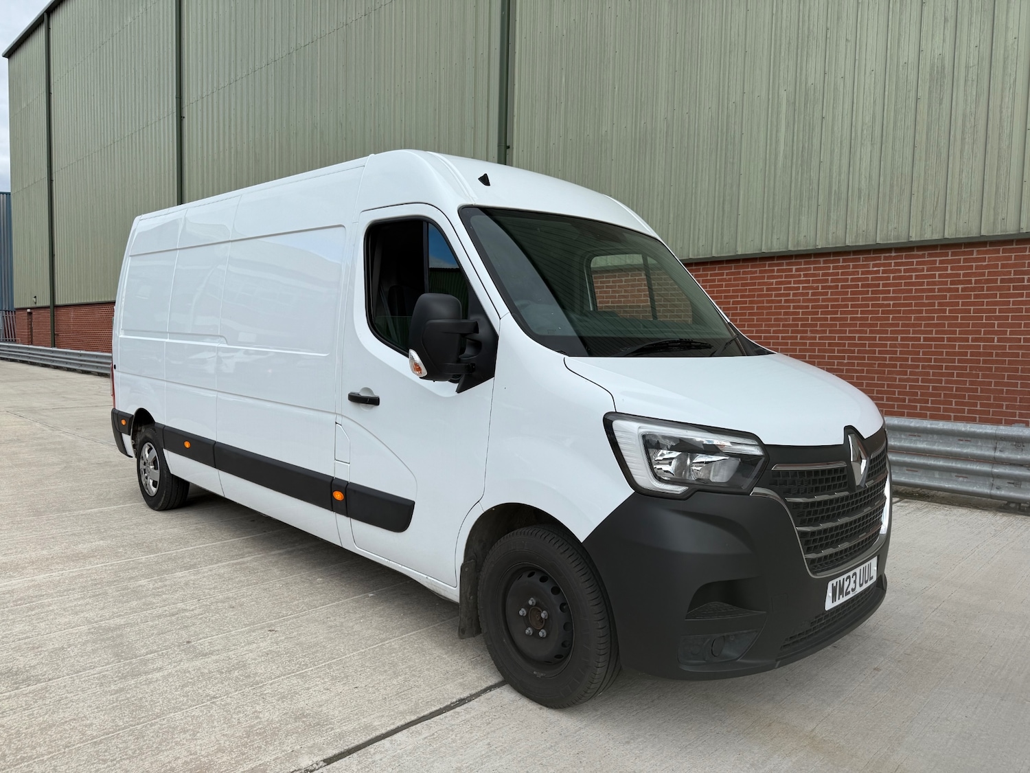 Used Volkswagen Transporter 2019 for sale - 76206497: Photo 1