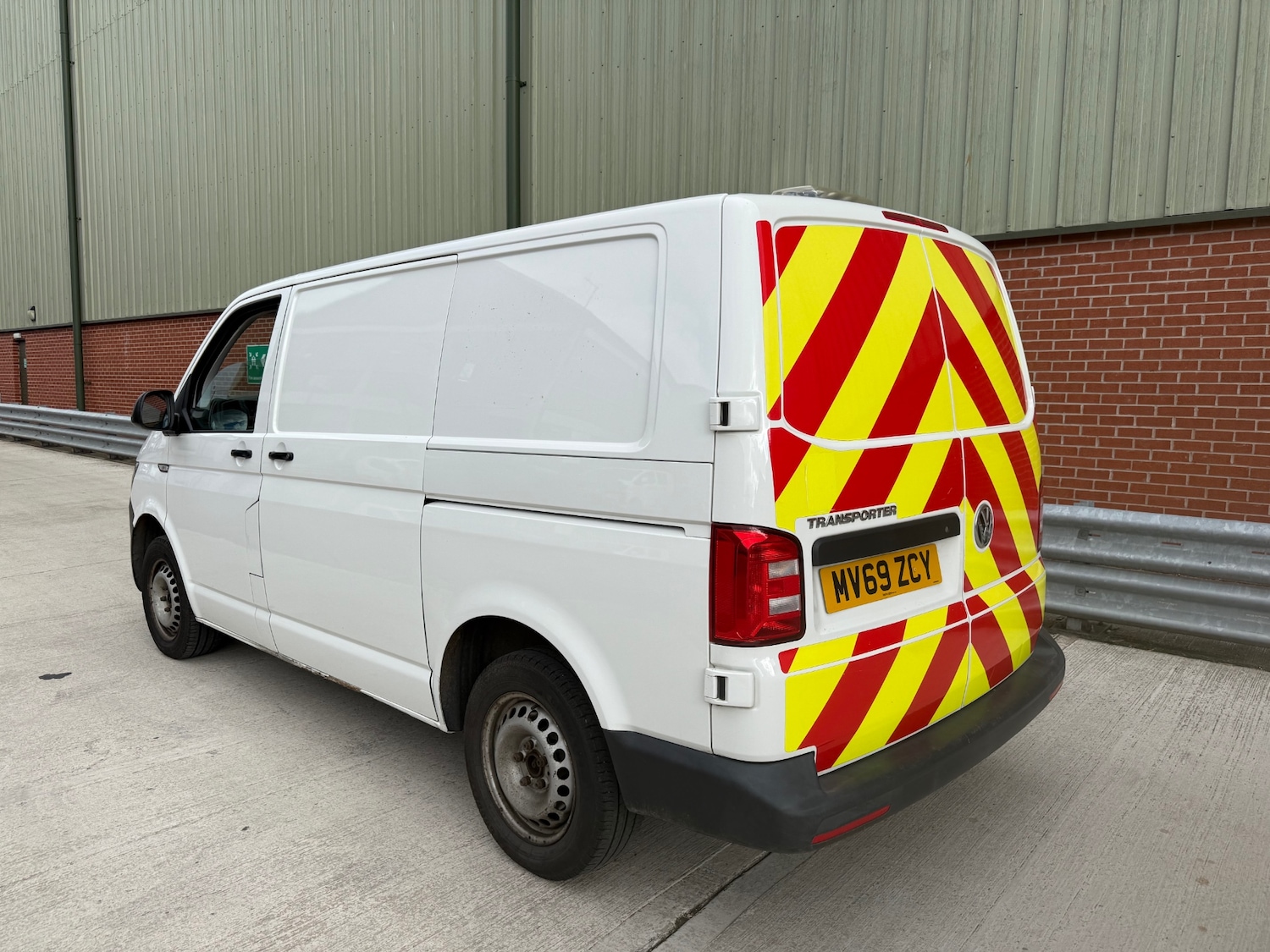Used Volkswagen Transporter 2019 for sale - 76206497: Photo 12