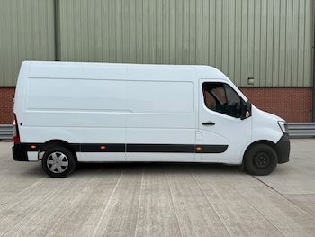Used Volkswagen Transporter 2019 for sale - 76206497: Photo 2